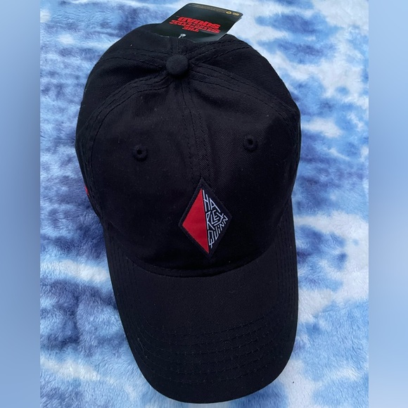 NWT Very Rare Limited Edition Embroidered The Suicide Squad Harley Quinn Hat - Picture 1 of 8